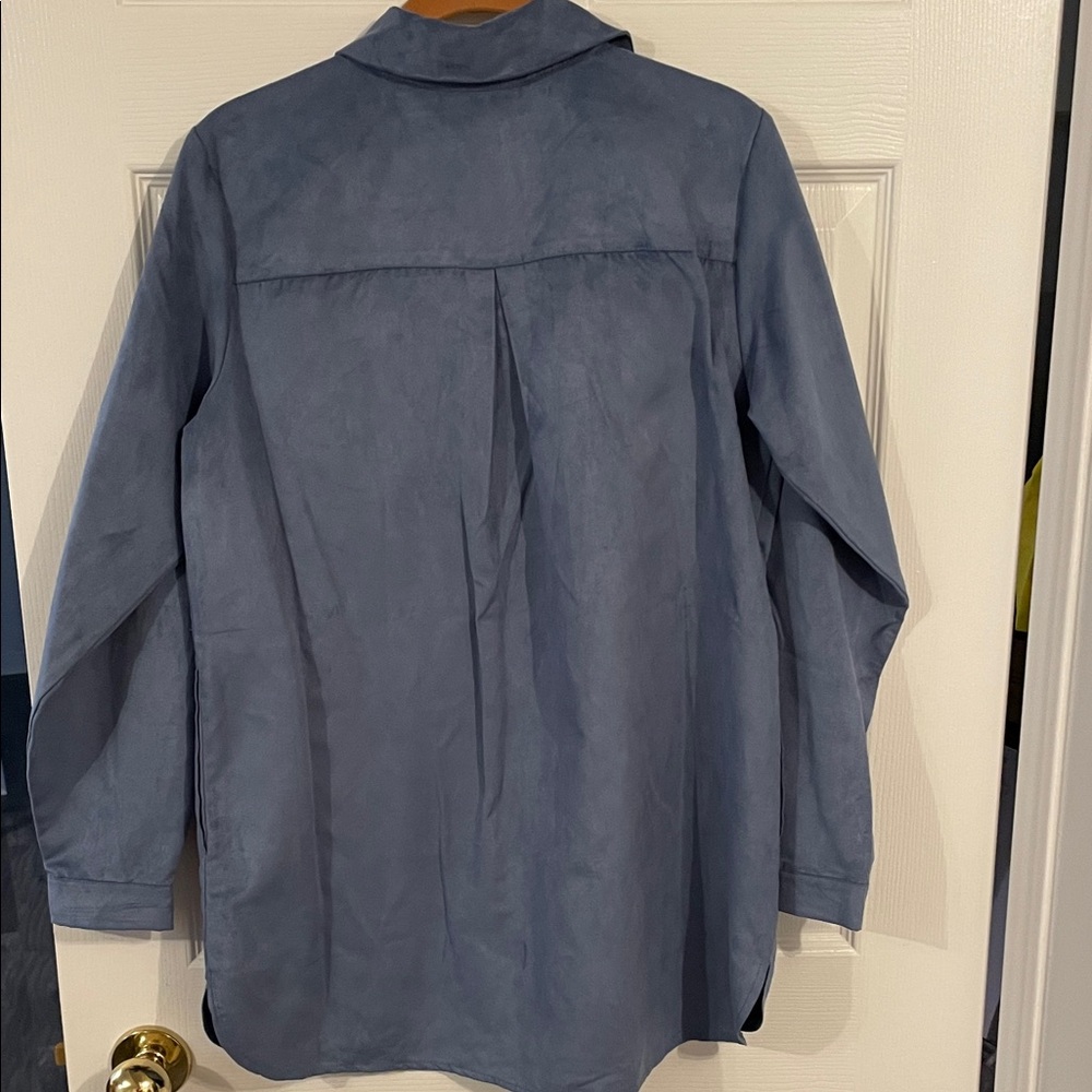 Joan Rivers Blue Button-Up Shirt - Picture 2 of 7